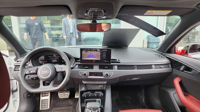 Audi A4L 2024 40 TFSI Deluxe Dynamic interior photo 9