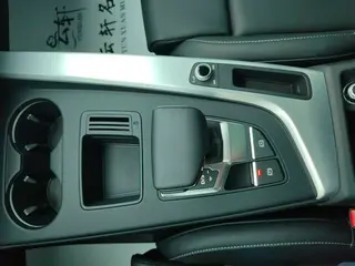 Audi A4L 2024 40 TFSI Fashion dynamic type interior photo 12