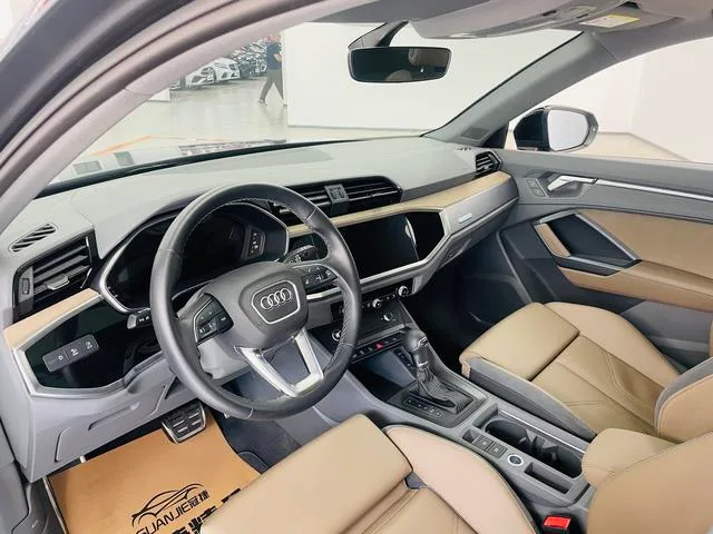 Audi Q3 2024 40 TFSI Fashion dynamic type Listing Special Edition exterior photo 6