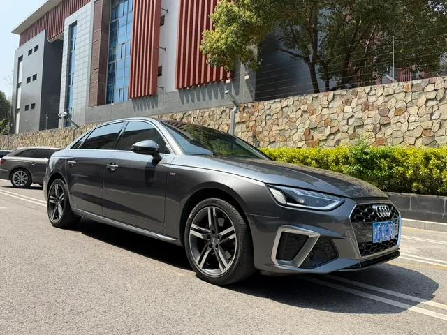 Audi A4L 2021 40TFSI Enjoy Life Edition exterior foto 3 Audi A4L 2021 40TFSI Enjoy Life Edition exterior foto 3