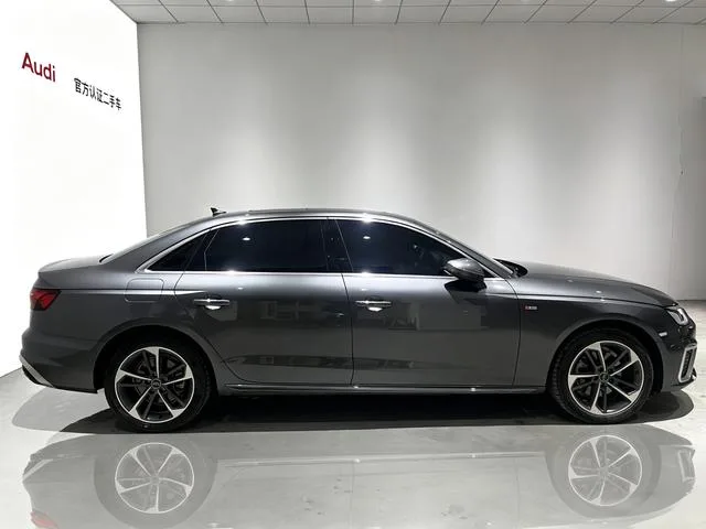 Audi A4L 2023 40 TFSI Fashion dynamic type exterior photo 3