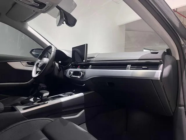 Audi A4L 2023 40 TFSI Fashion dynamic type exterior photo 6