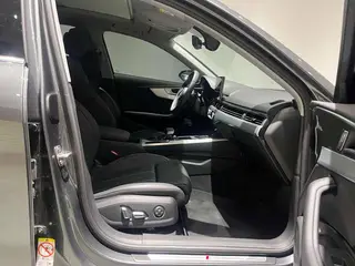 Audi A4L 2023 40 TFSI Fashion dynamic type interior photo 9