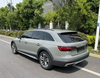Audi A4 2021 allroad quattro Explore Home interior photo 9
