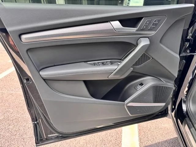 Audi Q5L 2022 45T Роскошный динамичный тип экстерьер фото 10