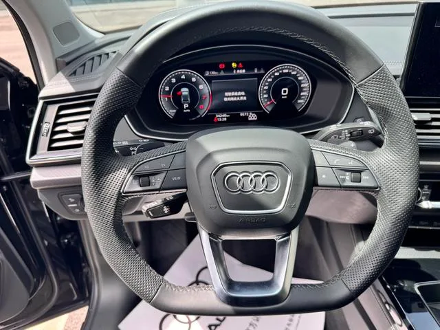 Audi Q5L 2022 45T Роскошный динамичный тип интерьер фото 15