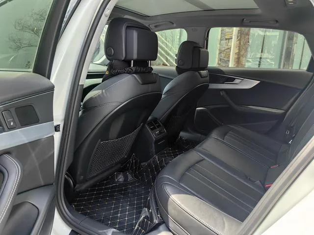 Audi A4L 2022 40 TFSI Deluxe Dynamic interior photo 7