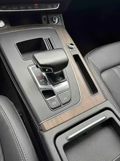 Audi Q5L 2022 Restyling 40T Deluxe Elegant interior photo 13