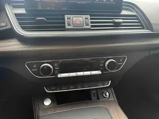 Audi Q5L 2022 Restyling 40T Deluxe Elegant interior photo 14