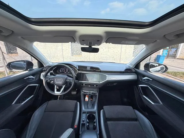 Audi Q3 2020 35 TFSI Type ambitieux et raffiné intérieur photo 11 Audi Q3 2020 35 TFSI Type ambitieux et raffiné intérieur photo 11