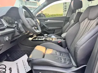 Audi Q5L 2022 45T Deluxe Dynamic interior photo 12 Audi Q5L 2022 45T Deluxe Dynamic interior photo 12