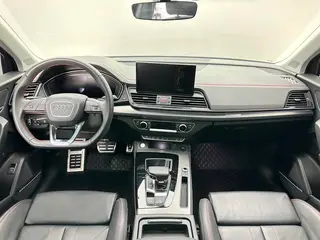 Audi Q5L 2022 40T RS Burning rate kit type interior photo 6 Audi Q5L 2022 40T RS Burning rate kit type interior photo 6