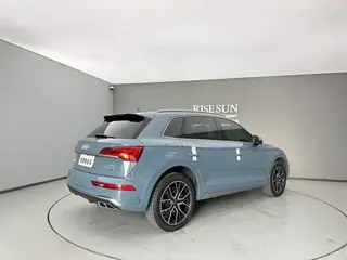 Audi Q5L 2022 40T RS Burning rate kit type interior photo 10 Audi Q5L 2022 40T RS Burning rate kit type interior photo 10