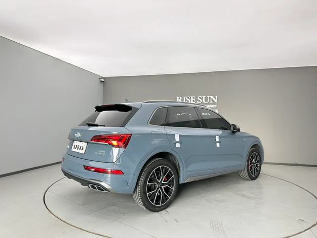 Audi Q5L 2022 40T RS Burning rate kit type interior photo 10 Audi Q5L 2022 40T RS Burning rate kit type interior photo 10