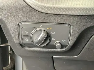 Audi Q2L 2021 35TFSI Aggressive and dynamic interior photo 16