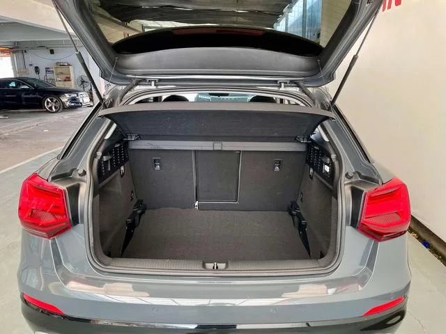Audi Q2L 2021 35TFSI Aggressive and dynamic interior photo 18