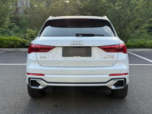 Audi Q3 2024 35 TFSI Fashion dynamic type exterior photo 5 Audi Q3 2024 35 TFSI Fashion dynamic type exterior photo 5