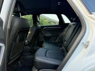 Audi Q3 2024 35 TFSI Fashion dynamic type interior photo 9 Audi Q3 2024 35 TFSI Fashion dynamic type interior photo 9