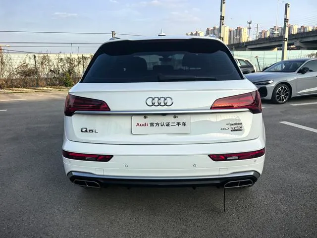 Audi Q5L 2022 40T Fashion dynamic type interior photo 10 Audi Q5L 2022 40T Fashion dynamic type interior photo 10