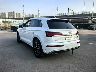 Audi Q5L 2022 40T Fashion dynamic type interior photo 11 Audi Q5L 2022 40T Fashion dynamic type interior photo 11