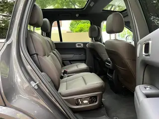 Li Auto L8 2024 Pro version interior photo 10 Li Auto L8 2024 Pro version interior photo 10