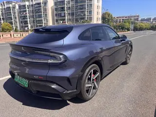 Xiaomi Auto YU7 2025 Long battery life high performance four-wheel drive Max version exterior photo 4 Xiaomi Auto YU7 2025 Long battery life high performance four-wheel drive Max version exterior photo 4