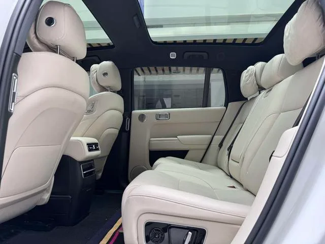 Li Auto L7 2023 Pro version interior photo 16 Li Auto L7 2023 Pro version interior photo 16