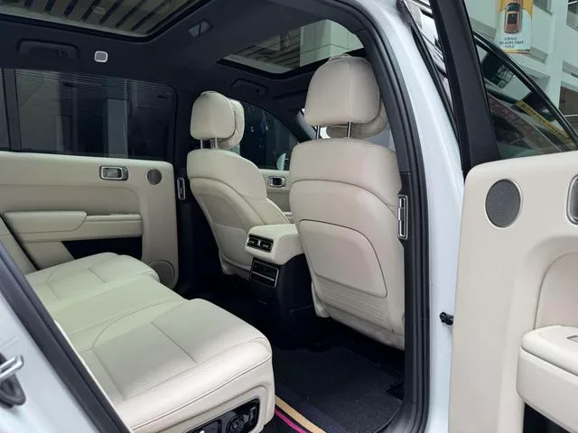 Li Auto L7 2023 Pro version interior photo 19 Li Auto L7 2023 Pro version interior photo 19