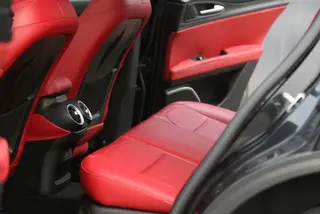 Alfa Romeo Stelvio 2017 2.0T 200HP Luxury Edition exterior photo 7 Alfa Romeo Stelvio 2017 2.0T 200HP Luxury Edition exterior photo 7