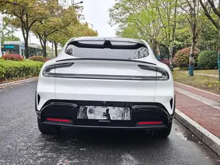 Xiaomi Auto YU7 2025 Tracción a las cuatro ruedas de alto rendimiento con autonomía extrema Max Edición interior foto 8 Xiaomi Auto YU7 2025 Tracción a las cuatro ruedas de alto rendimiento con autonomía extrema Max Edición interior foto 8