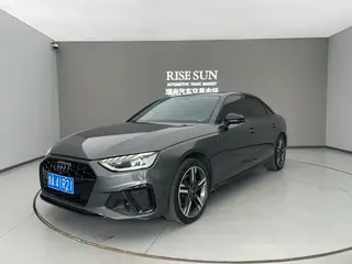 Audi A4L 2022 40 TFSI Deluxe Dynamic