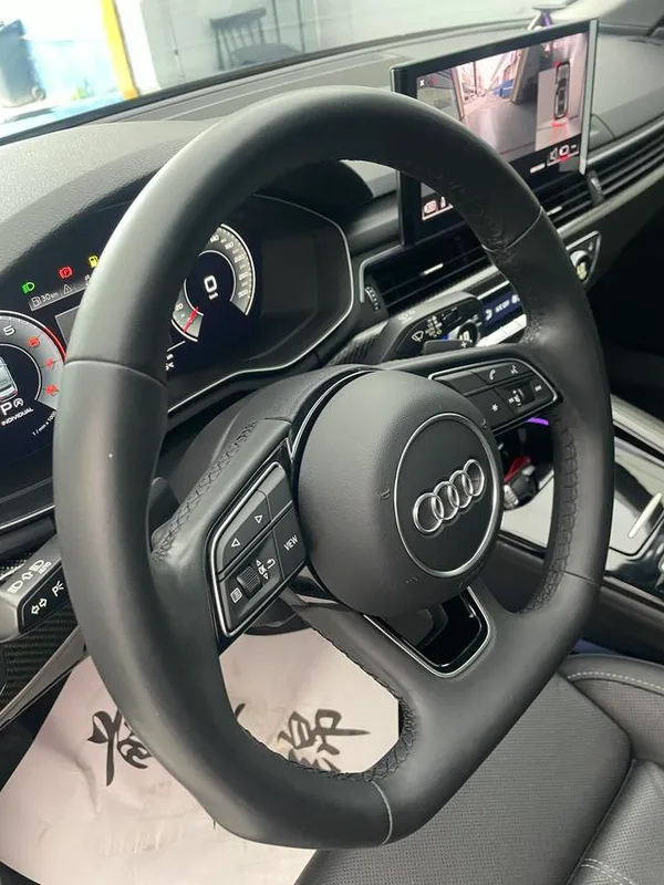 Audi A4L 2022 40 TFSI Deluxe Dynamic interior photo 11 Audi A4L 2022 40 TFSI Deluxe Dynamic interior photo 11