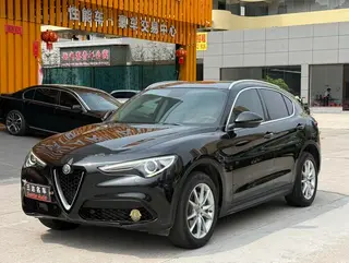 Alfa Romeo Stelvio 2017 2.0T 200HP Version de luxe