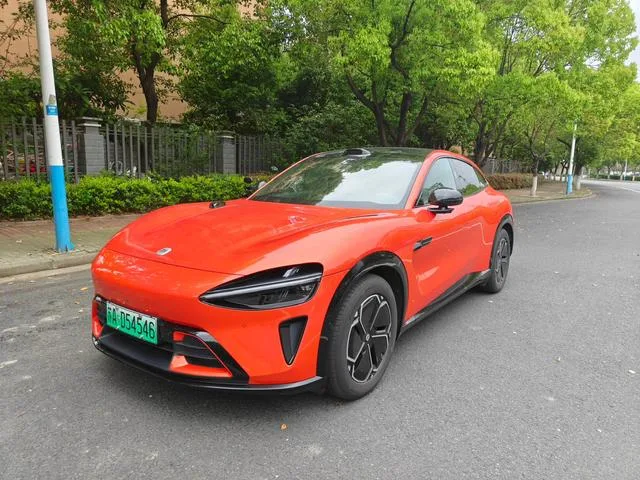 Xiaomi Auto YU7 2025 Larga duración de la batería, tracción en las cuatro ruedas Pro Edición exterior foto 1 Xiaomi Auto YU7 2025 Larga duración de la batería, tracción en las cuatro ruedas Pro Edición exterior foto 1