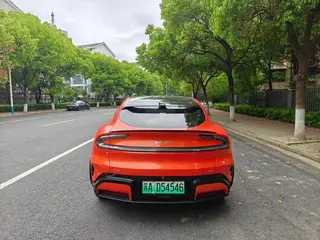 Xiaomi Auto YU7 2025 Larga duración de la batería, tracción en las cuatro ruedas Pro Edición exterior foto 4 Xiaomi Auto YU7 2025 Larga duración de la batería, tracción en las cuatro ruedas Pro Edición exterior foto 4