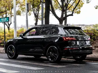 Audi Q5L 2022 40T Deluxe Dynamic interior photo 11 Audi Q5L 2022 40T Deluxe Dynamic interior photo 11
