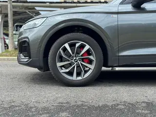 Audi Q5L 2023 40T Deluxe dinámico exterior foto 9 Audi Q5L 2023 40T Deluxe dinámico exterior foto 9