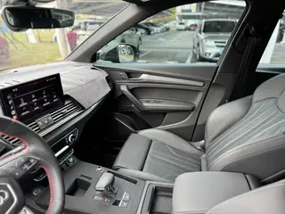 Audi Q5L 2023 40T Deluxe dinámico interior foto 12 Audi Q5L 2023 40T Deluxe dinámico interior foto 12