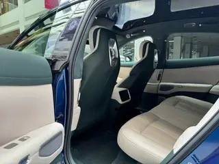Xiaomi Auto YU7 2025 Long battery life high performance four-wheel drive Max version interior photo 12