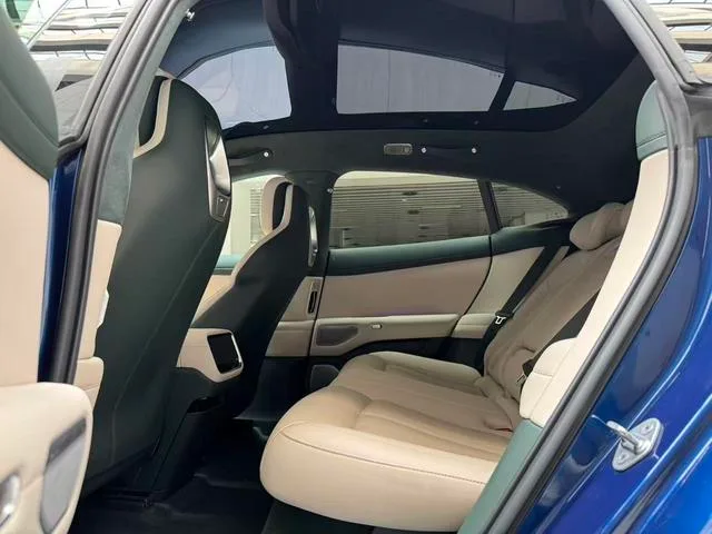 Xiaomi Auto YU7 2025 Long battery life high performance four-wheel drive Max version interior photo 13