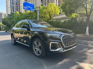 Audi Q5L Sportback 2022 40 TFSI Luxury type exterior photo 3 Audi Q5L Sportback 2022 40 TFSI Luxury type exterior photo 3