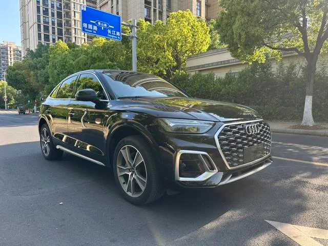 Audi Q5L Sportback 2022 40 TFSI Luxury type exterior photo 3 Audi Q5L Sportback 2022 40 TFSI Luxury type exterior photo 3