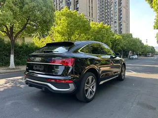 Audi Q5L Sportback 2022 40 TFSI Luxury type exterior photo 4 Audi Q5L Sportback 2022 40 TFSI Luxury type exterior photo 4
