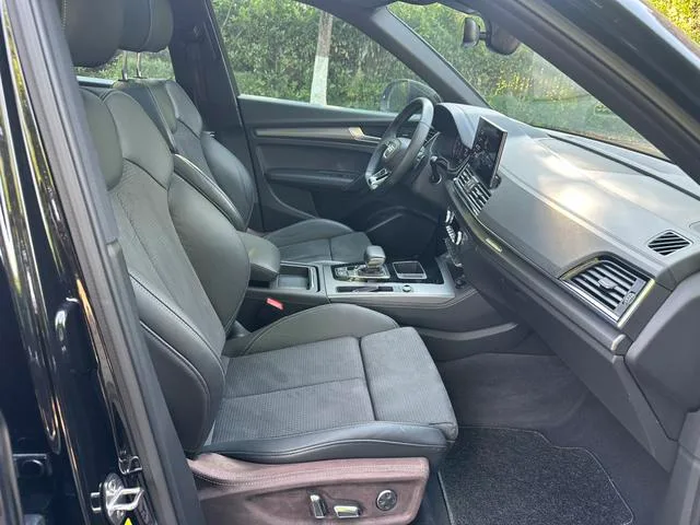 Audi Q5L Sportback 2022 40 TFSI Luxury type interior photo 9 Audi Q5L Sportback 2022 40 TFSI Luxury type interior photo 9