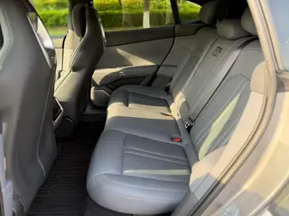 Xiaomi Auto YU7 2025 Long battery life four-wheel drive Pro version interior photo 11 Xiaomi Auto YU7 2025 Long battery life four-wheel drive Pro version interior photo 11