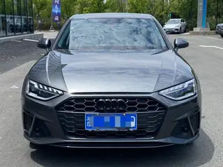 Audi A4L 2022 40 TFSI Модный и динамичный экстерьер фото 3
