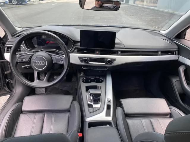 Audi A4L 2022 40 TFSI Модный и динамичный экстерьер фото 4