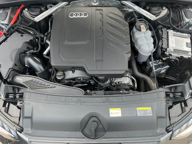 Audi A4L 2023 40 TFSI Deluxe Dynamic interior photo 9 Audi A4L 2023 40 TFSI Deluxe Dynamic interior photo 9