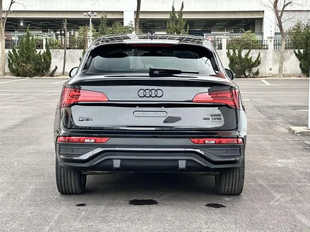 Audi Q5L Sportback 2023 40 TFSI Luxury type exterior photo 5 Audi Q5L Sportback 2023 40 TFSI Luxury type exterior photo 5