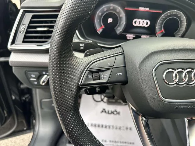 Audi Q5L Sportback 2023 40 TFSI Luxury type interior photo 13 Audi Q5L Sportback 2023 40 TFSI Luxury type interior photo 13